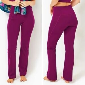 Lilly Pulitzer NWT UPF 50+ Luxletic 31.5" Carpe Vita Flare Legging Mulberry sz S